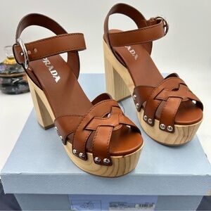 Women’s Prada wooden heel platform, leather sandal size 38 made in Italy